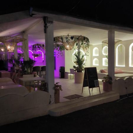 Playa Bonita Hotel & Beach Club Гили Еър Екстериор снимка