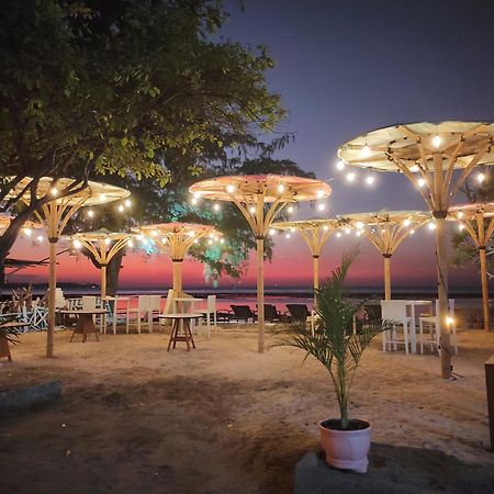 Playa Bonita Hotel & Beach Club Гили Еър Екстериор снимка