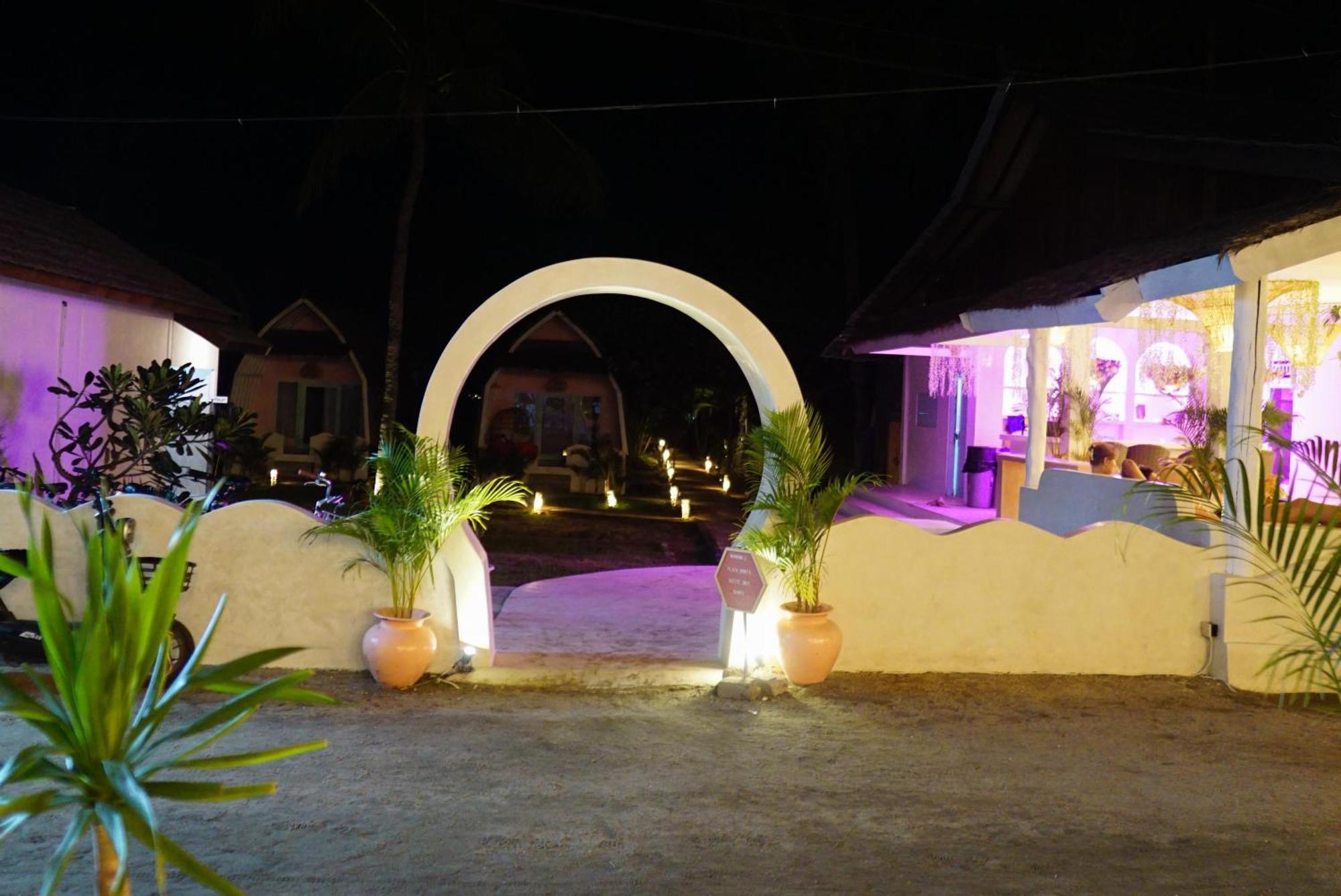 Playa Bonita Hotel & Beach Club Гили Еър Екстериор снимка